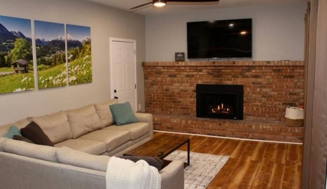 Clean, Comfortable & Close to Downtown Frankenmuth
