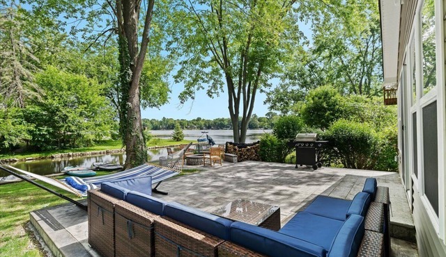 Commerce Cove Cottage - Quiet Lake Retreat, Pet-Friendly!