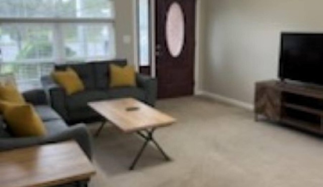 Convenient Golf Course Condo!
