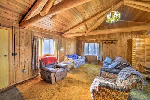 Cornell Home w/Fire Pit & Hunting Access!