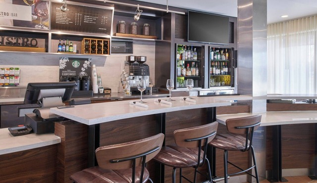 Courtyard by Marriott Detroit Livonia