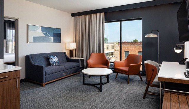 Courtyard by Marriott Owatonna Downtown