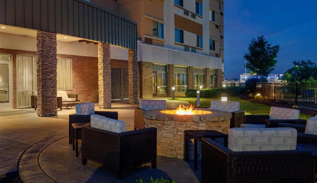 Courtyard by Marriott St. Louis St. Peters
