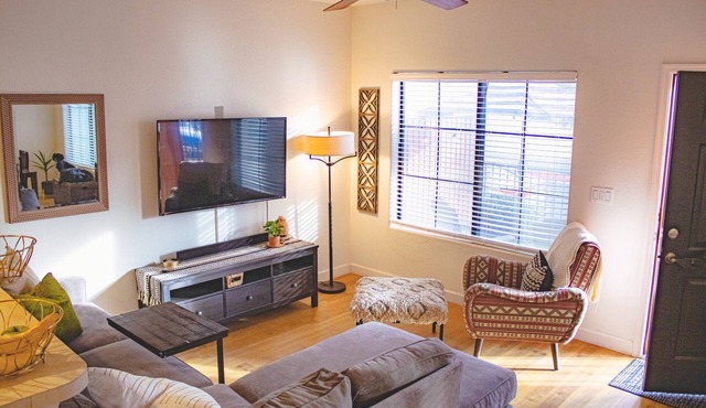 Cozy and Comfortable Desert Retreat close to your Phoenix fun