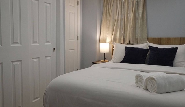 Cozy comfortable 1b 1bath with AC and WiFi in the Bronx