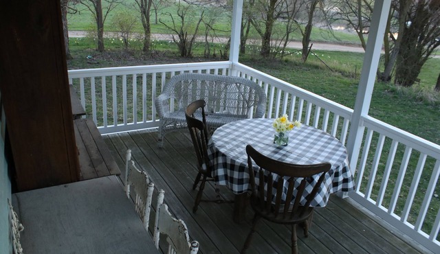 Cozy country "unplugged" upstairs apartment with lots of room for family fun.