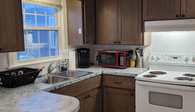 Cozy haven Vacation/Work stay 5 min from downtown and hospitals