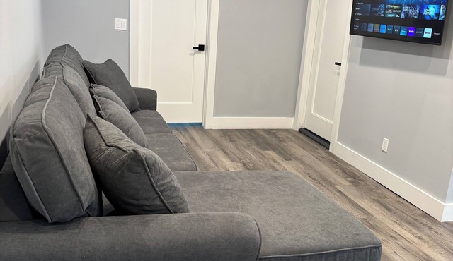 Cozy Patchogue Escape