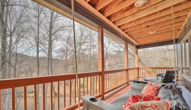 Cullowhee Vacation Rental on the River!