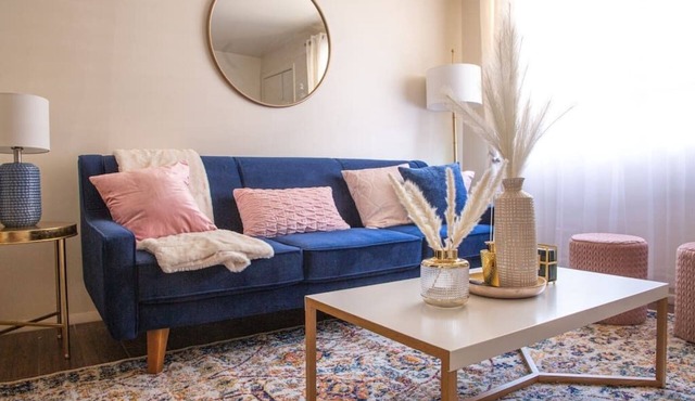 Desert Ruby-Walking distance to ASU-Cozy Apartment in Tempe