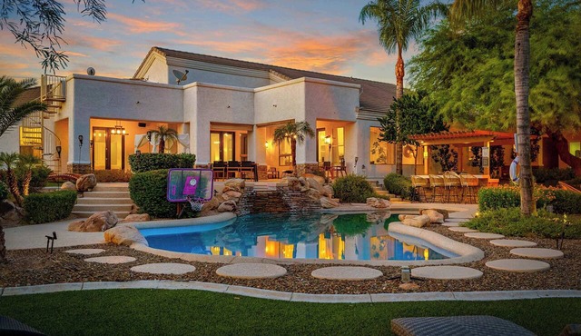 Desert Wellness Resort | Golf Sim, Spa, Pickleball