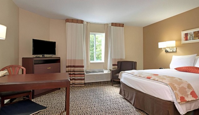 Designed for a Getaway You'll Love! Pet Friendly