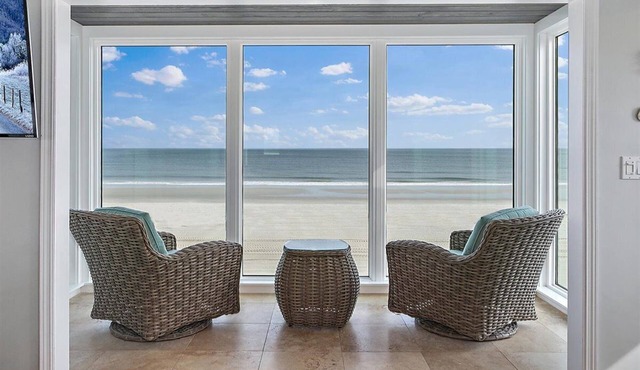 ~Direct Beachfront Oceanfront~Incredible Views~ in St. Augustine
