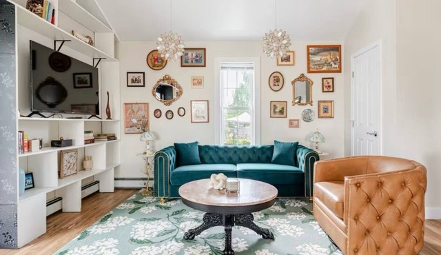 Discover Hudson CharmHouse,where Hudson's sophistication and historic charm meet