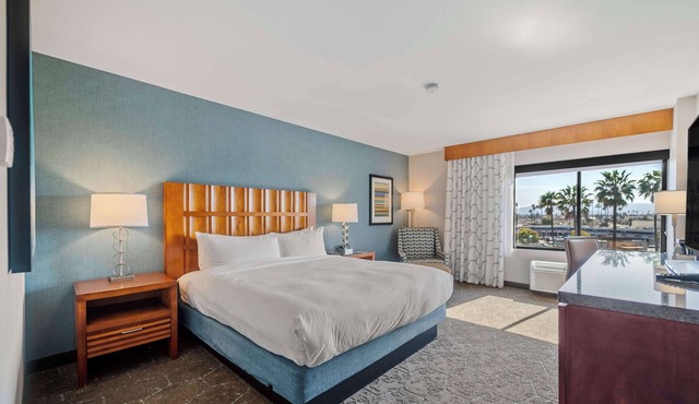 DoubleTree by Hilton Carson in Carson