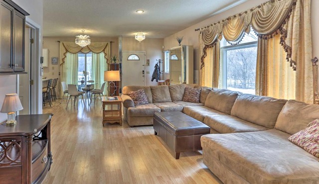Eagan Home w/Porch - 5 Mi to Mall of America!