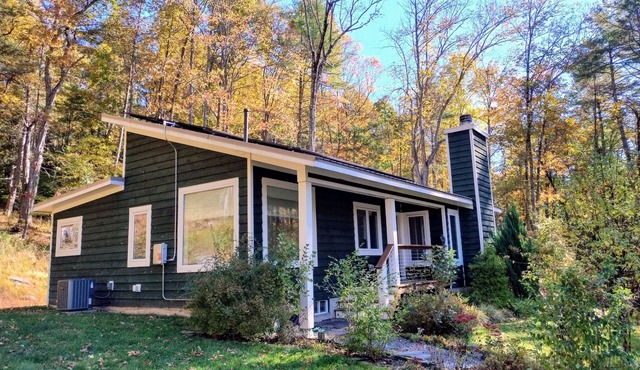 Eco-friendly Modern Mountain Home near Woodstock