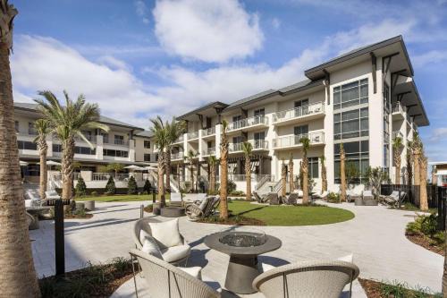 Embassy Suites St Augustine Beach Oceanfront Resort in Saint Augustine Beach
