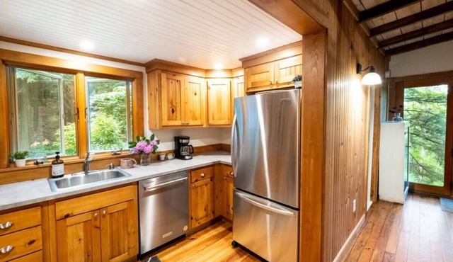 Enchanting Cottage, Come Enjoy Nature!