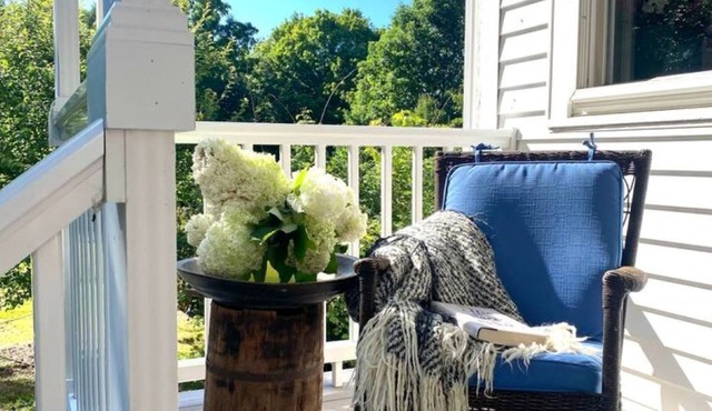 Enjoy peace and tranquility of a newly renovated apartment in the Finger Lakes