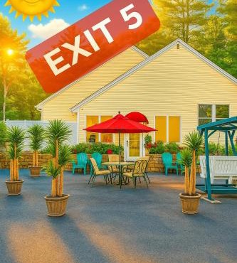 Exit 5 Resort & Condominium in Saco