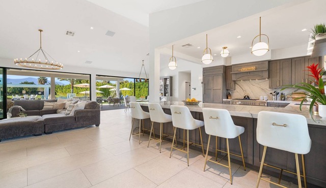Experience Timeless Elegance at Bella Bermuda Estate in Bermuda Dunes