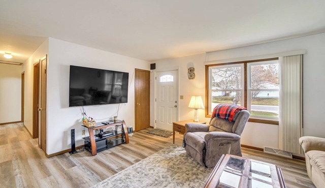Explore the Upper Peninsula! Marquette Home