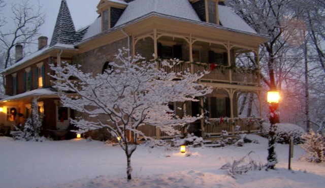 Fallen Tree Farm Bed & Breakfast