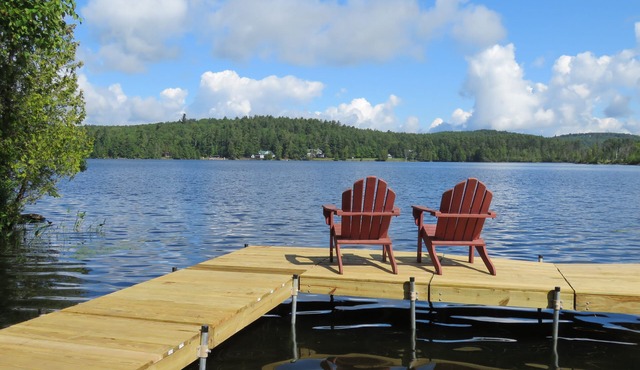 Four season Adirondack home on Lake Colby - Saranac Lake w/Central A/C