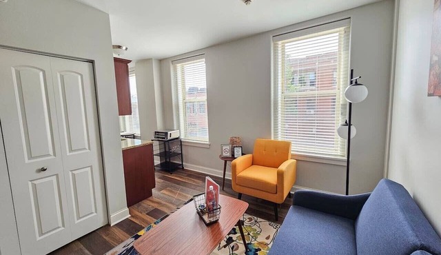 Gorgeous Studio at the Historic Inman - 200