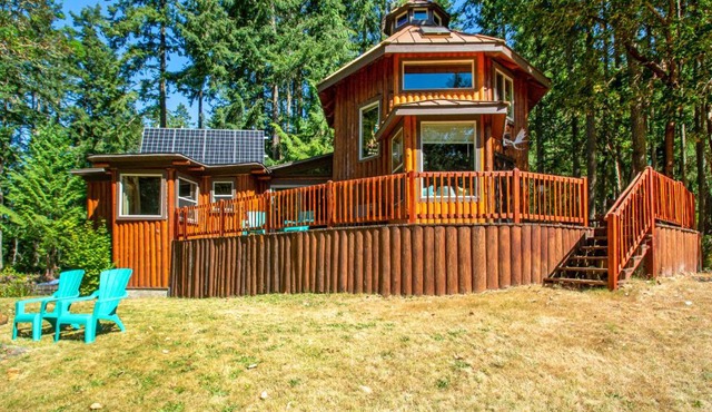 Gummy Bear in Sequim