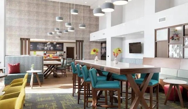 Hampton Inn & Suites Adrian