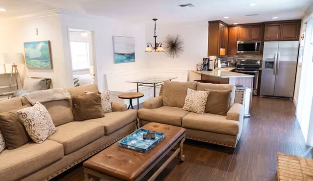 Harbor Home