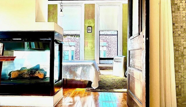 Hart House Hotel