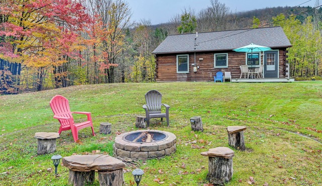 High Peak Heaven: Cozy Log Cabin on 1 Acre!