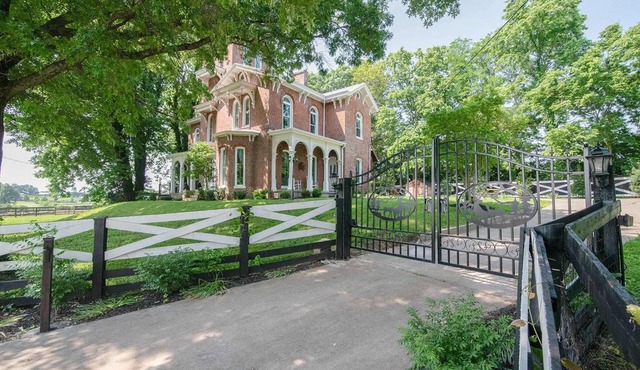 Historic 1850 Towering Italianate Mansion