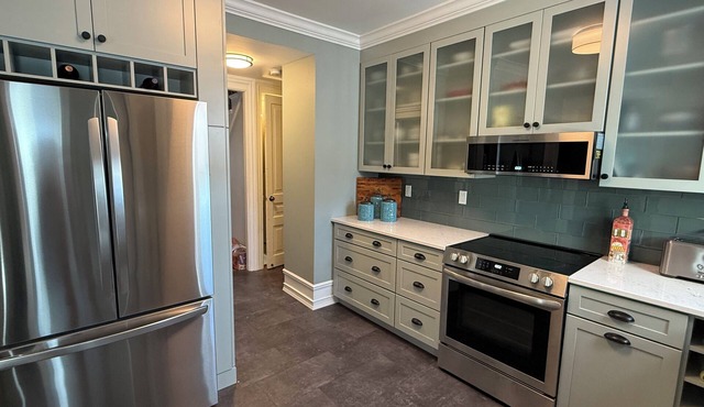 Historic 2-bedroom condo in Owosso