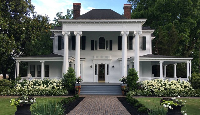 Historic Bauknight House, the Jewel of Walhalla.