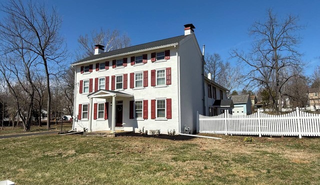 Historic Farmhouse in Audubon