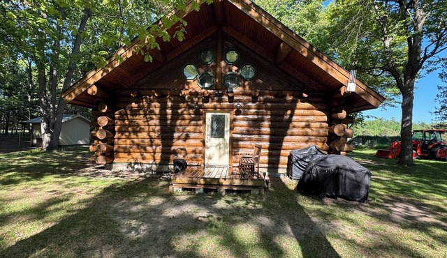 Hobby Farm Cottage