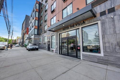 Hotel The Villa - Long Island City in Queens