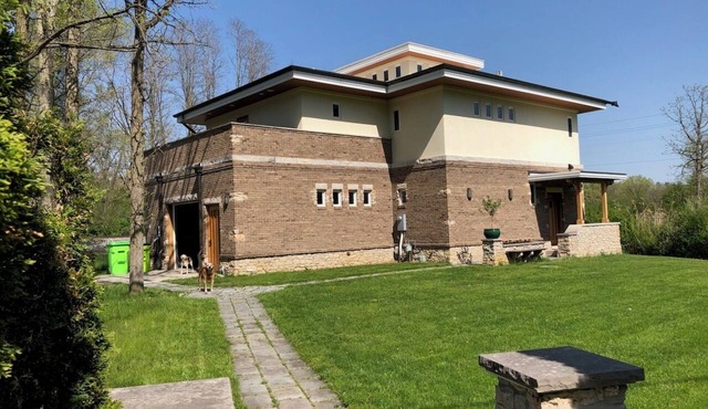 Huron River Lodge