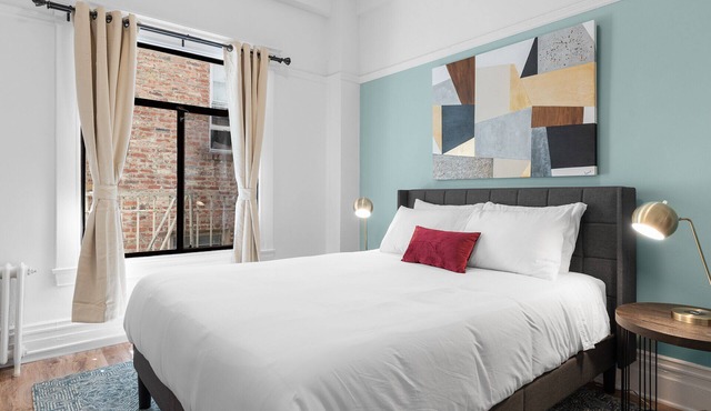 Kasa La Monarca | Standard Studio in San Francisco