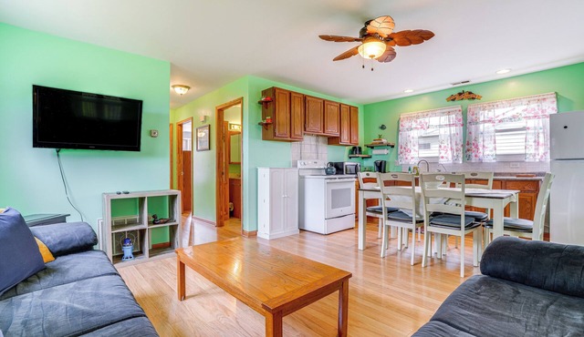 Kayak, Fish, Boat & Swim: Home Near Lakeside Park!