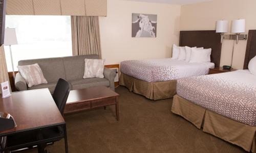 Knotty Pine Motel in Bennington