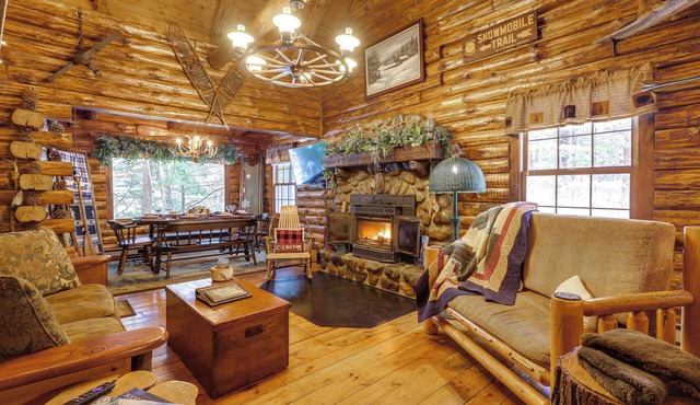 Lake & Beach Access at Lake Luzerne Cabin!