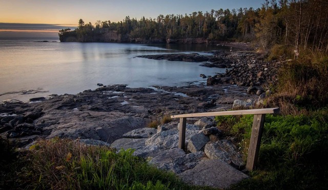 Lake Superior Retreat Near Two Harbors; Waterfront Views + Access; Cozy getaway!