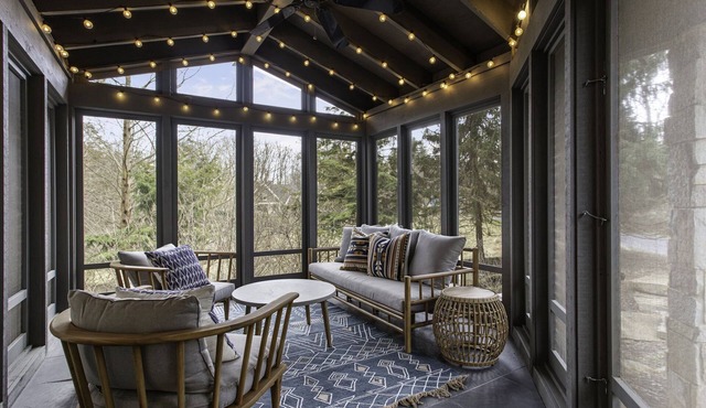 Lakescape| 4 BR | Heated Pool | Rec Space