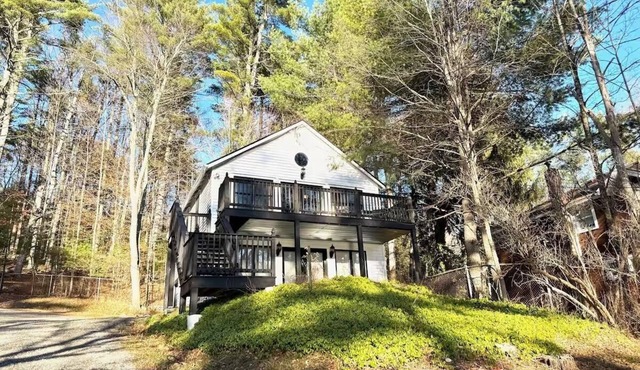 Lakeview Cottage