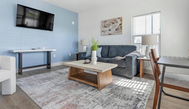 Landing | Spectacular 2BD, Game Room, Clubhouse